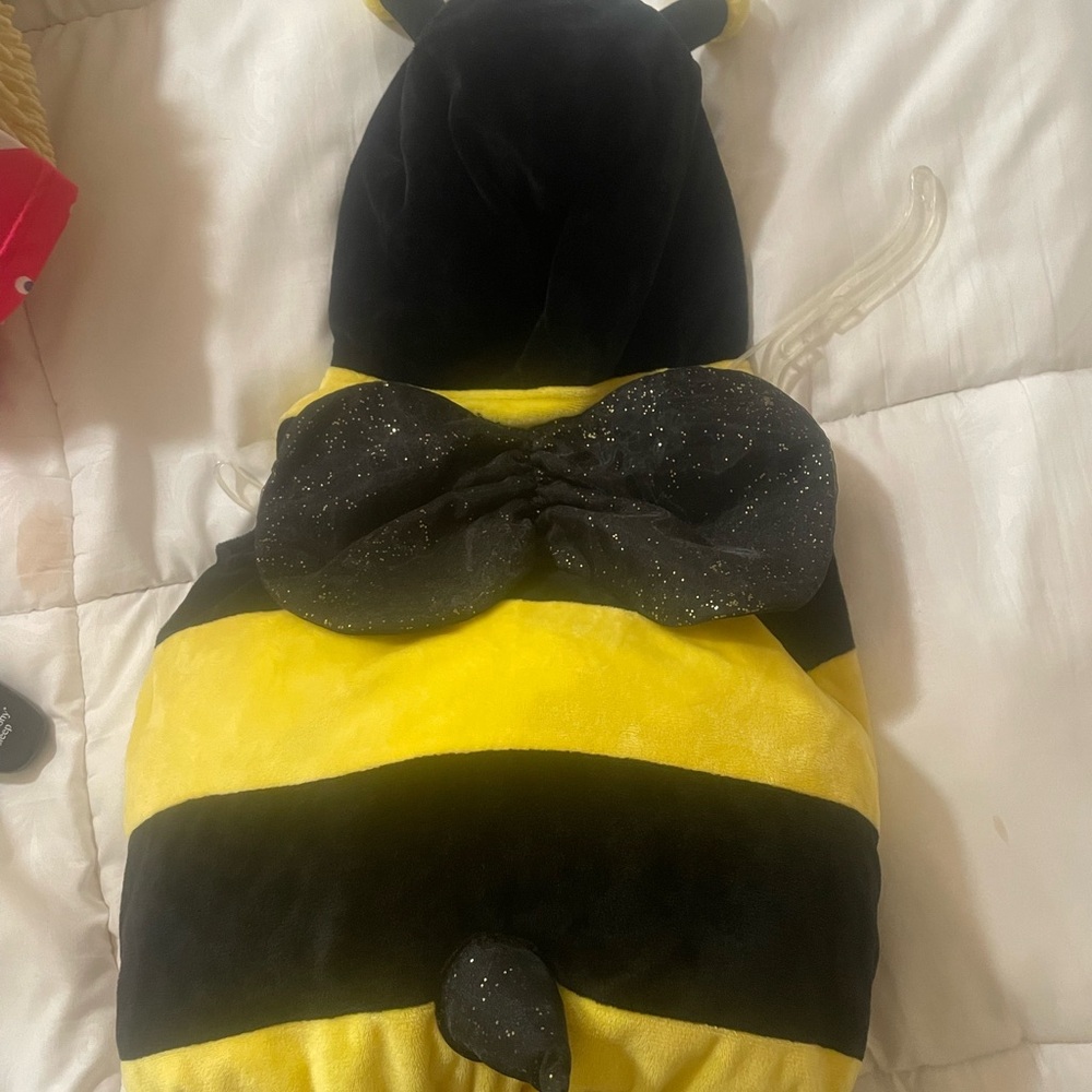 Bumble bee